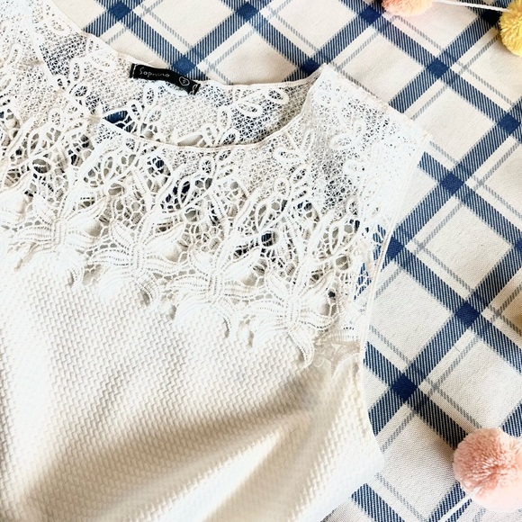 Soprano Lace Detail Weave White A-Line Dress - Picture 2 of 4